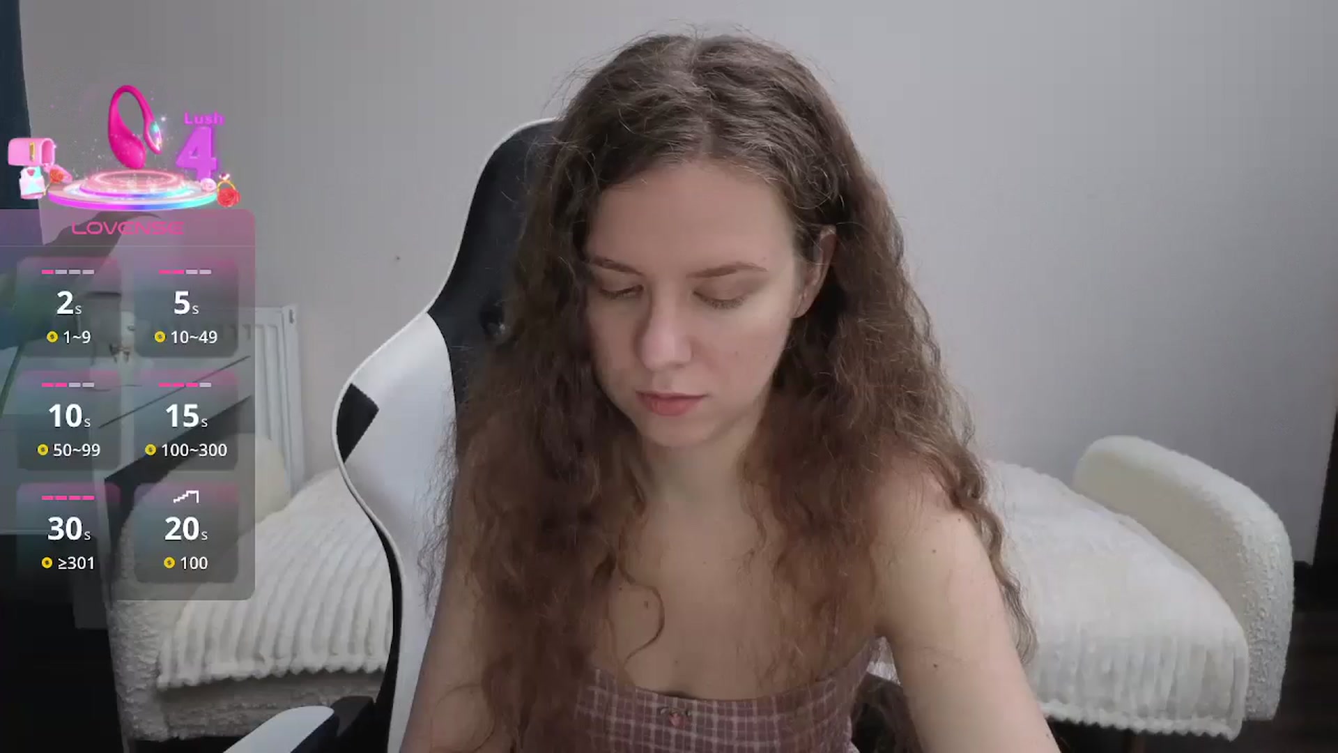 Gallery image thumbnail from BlueFlowerr's myfreecams stream on, 12/02/2025, 21:57 image 1 of 20