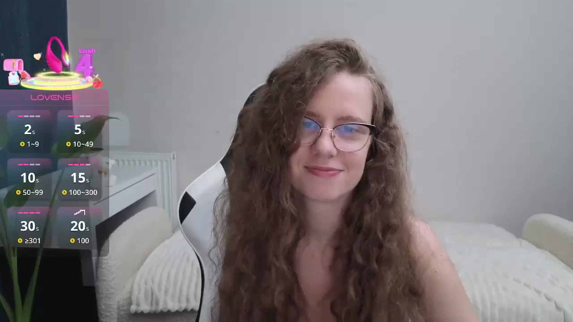 Gallery image thumbnail from BlueFlowerr's myfreecams stream on, 12/06/2025, 23:35 image 12 of 20