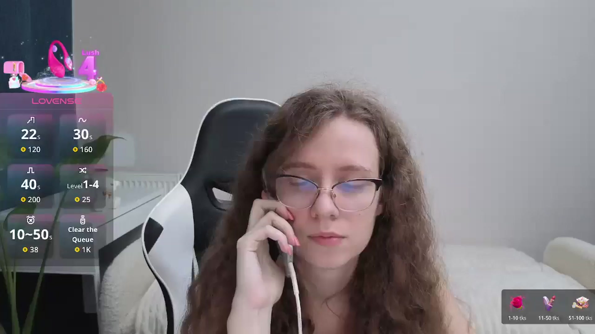 Gallery image thumbnail from BlueFlowerr's myfreecams stream on, 12/07/2025, 24:53 image 1 of 20