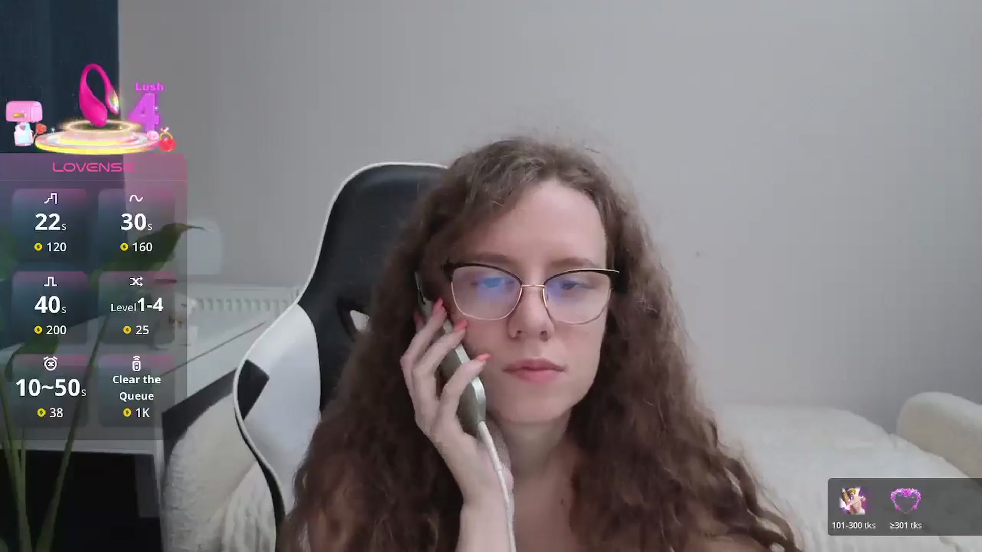 Gallery image thumbnail from BlueFlowerr's myfreecams stream on, 12/07/2025, 24:53 image 2 of 20