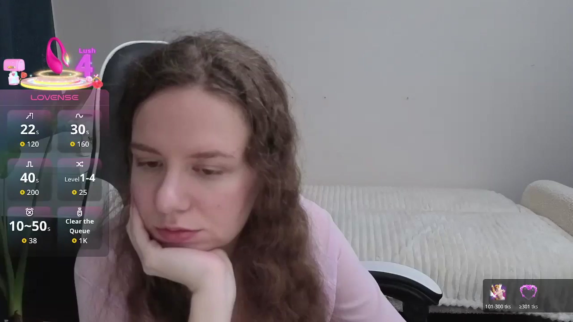Gallery image thumbnail from BlueFlowerr's myfreecams stream on, 12/07/2025, 18:38 image 5 of 20
