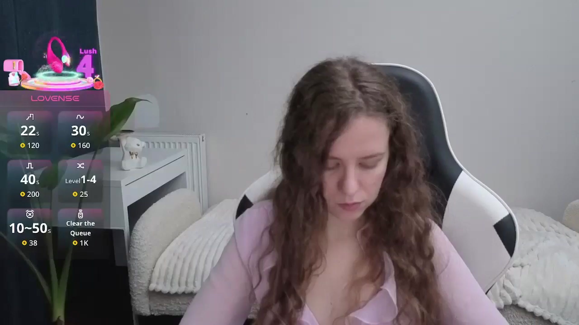 Gallery image thumbnail from BlueFlowerr's myfreecams stream on, 12/07/2025, 22:54 image 19 of 20