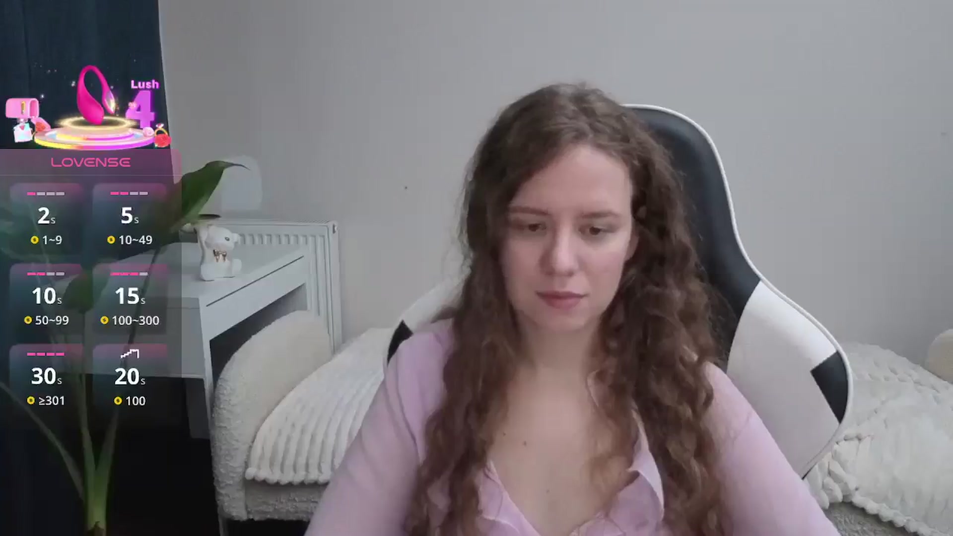 Gallery image thumbnail from BlueFlowerr's myfreecams stream on, 12/07/2025, 22:54 image 4 of 20