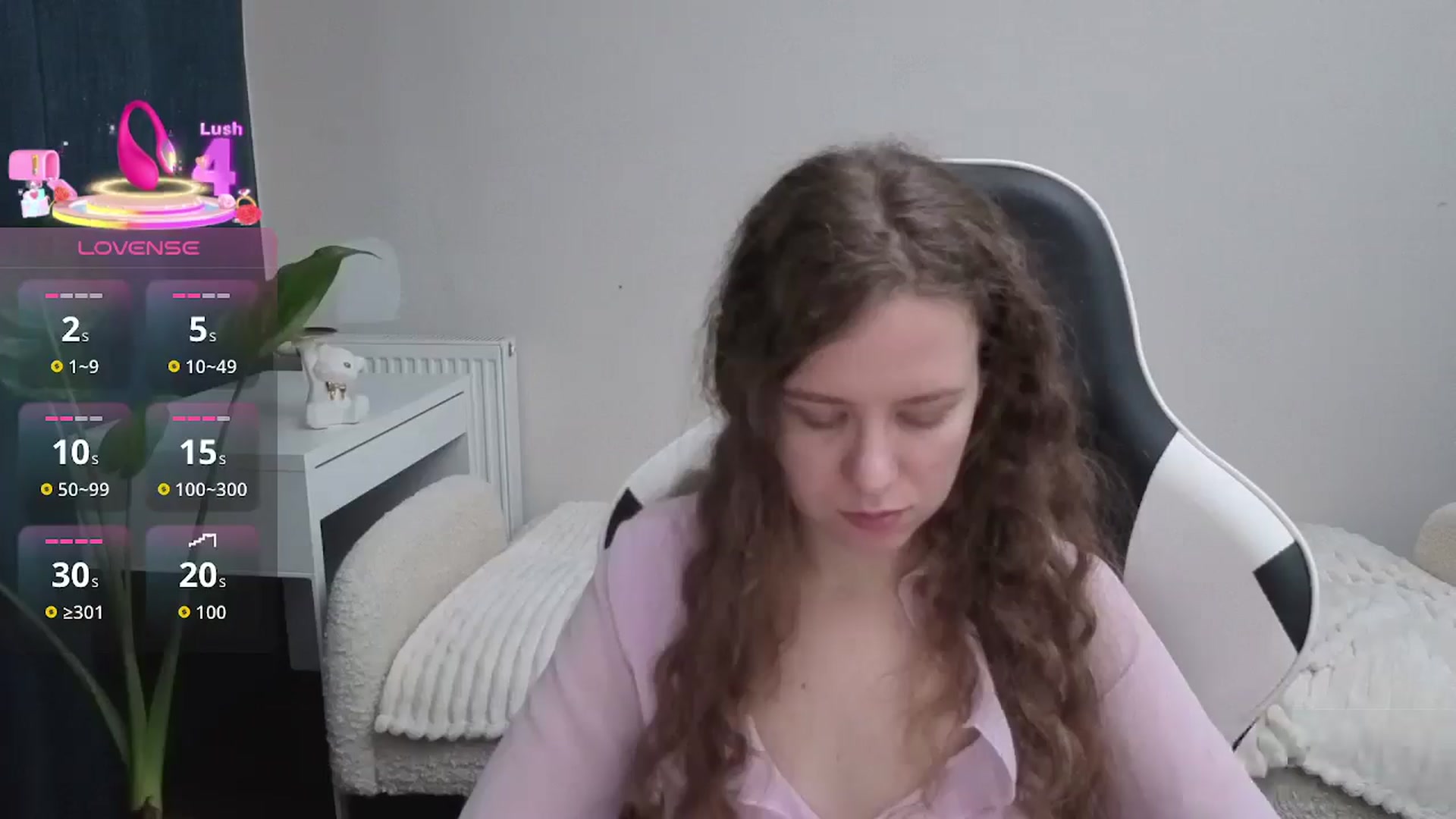 Gallery image thumbnail from BlueFlowerr's myfreecams stream on, 12/07/2025, 22:54 image 8 of 20