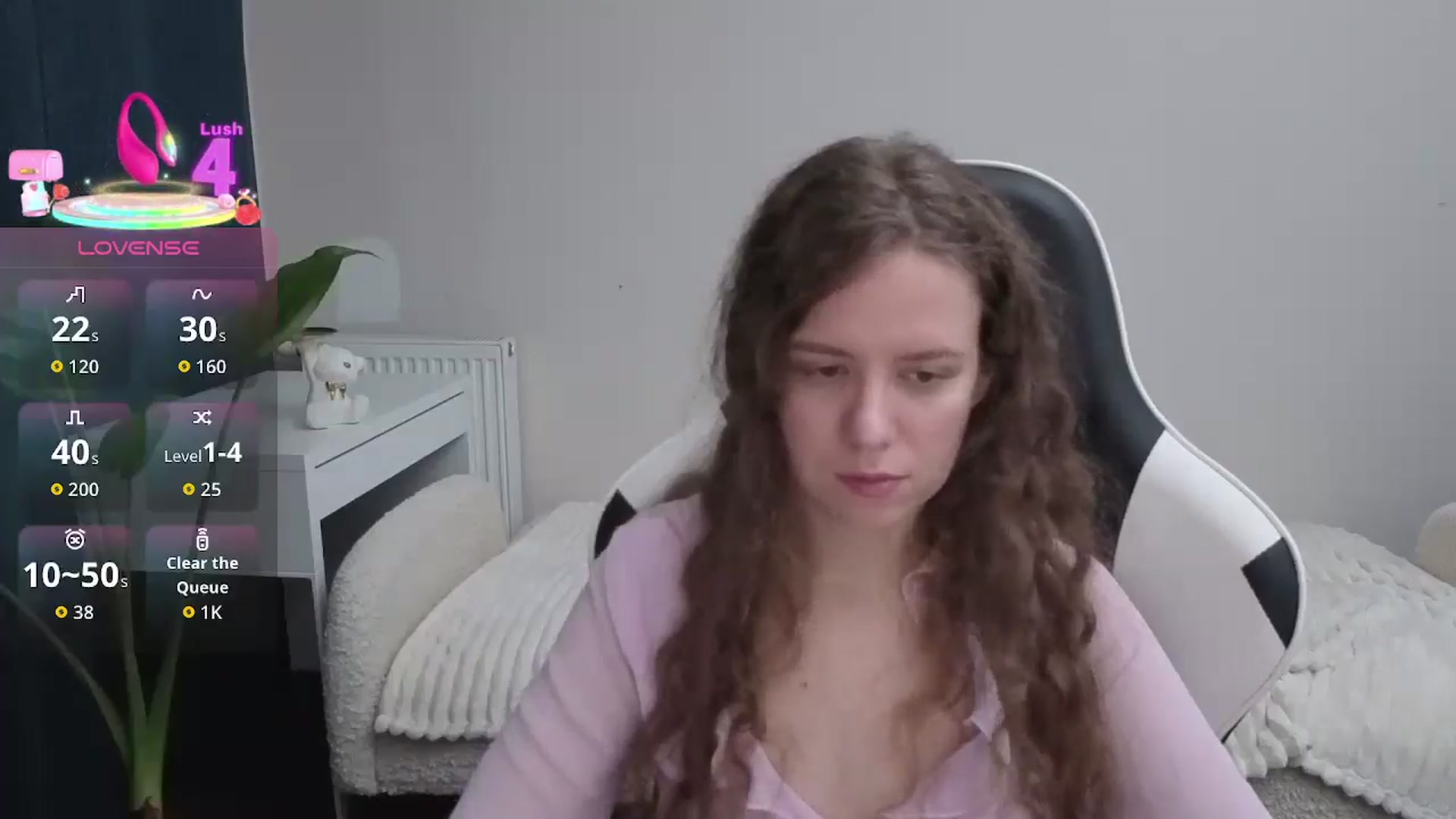 Gallery image thumbnail from BlueFlowerr's myfreecams stream on, 12/07/2025, 22:54 image 13 of 20