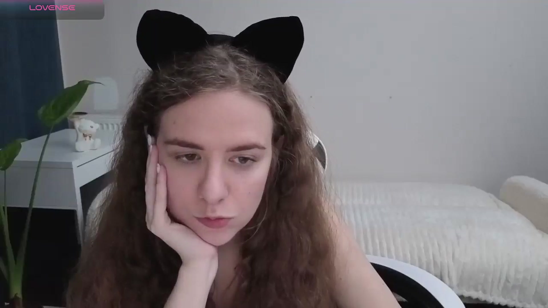 Gallery image thumbnail from BlueFlowerr's myfreecams stream on, 12/09/2025, 01:55 image 5 of 20