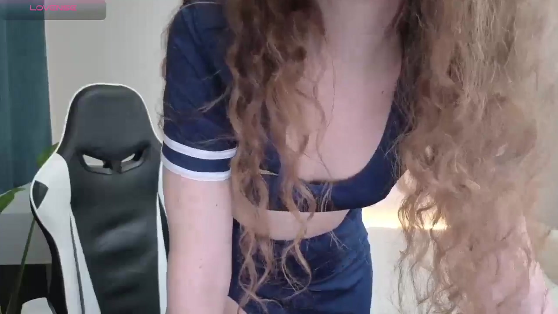 Gallery image thumbnail from BlueFlowerr's myfreecams stream on, 12/11/2025, 21:19 image 12 of 20