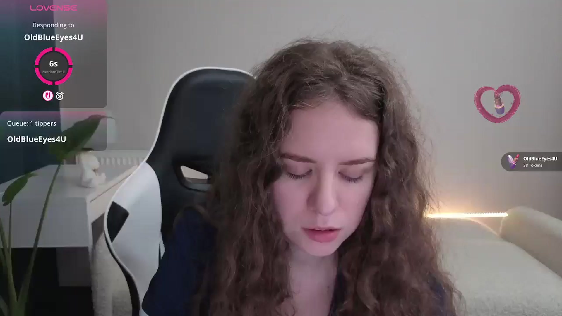 Gallery image thumbnail from BlueFlowerr's myfreecams stream on, 12/12/2025, 24:08 image 1 of 20