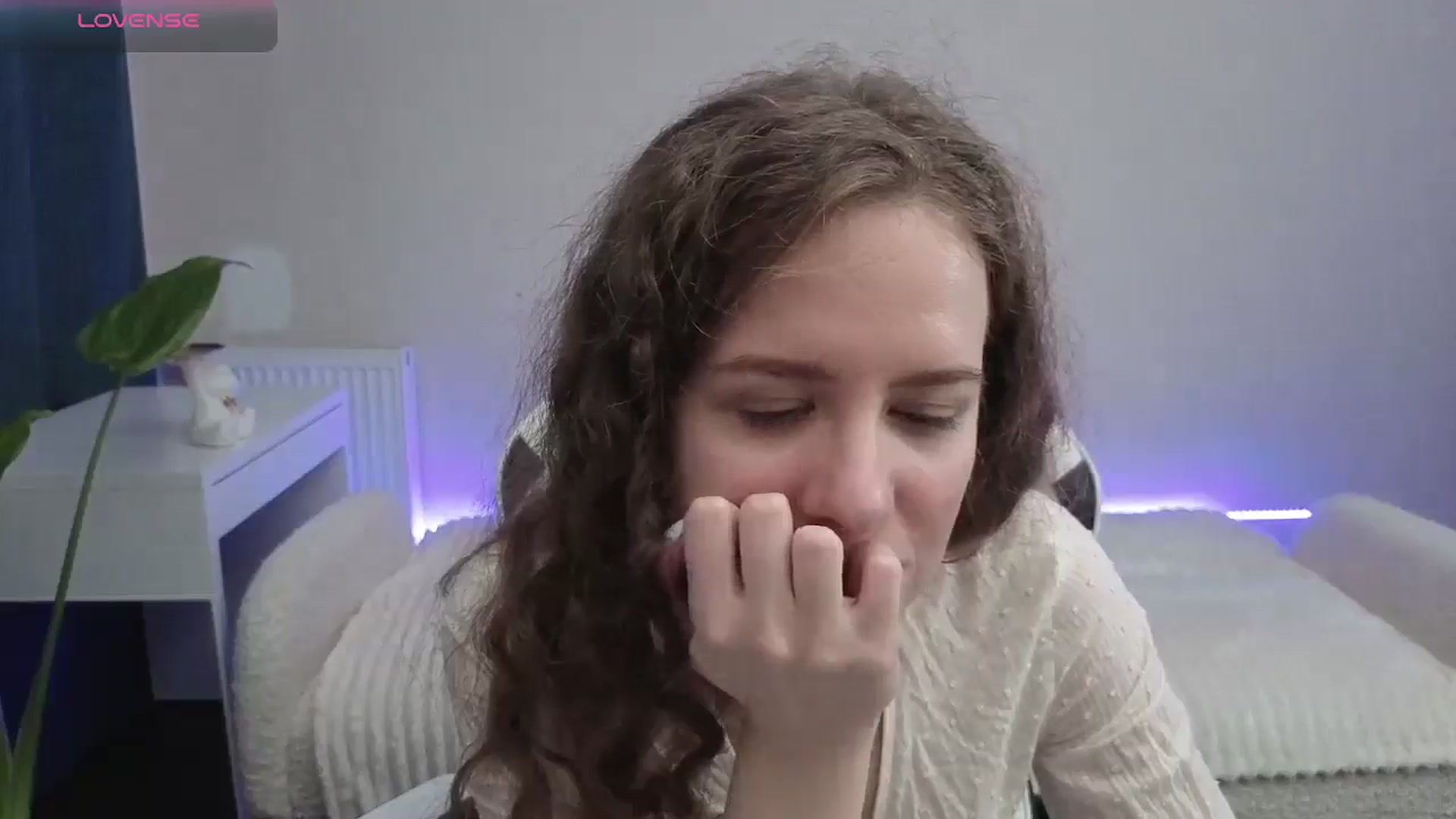 Gallery image thumbnail from BlueFlowerr's myfreecams stream on, 12/13/2025, 23:55 image 2 of 20