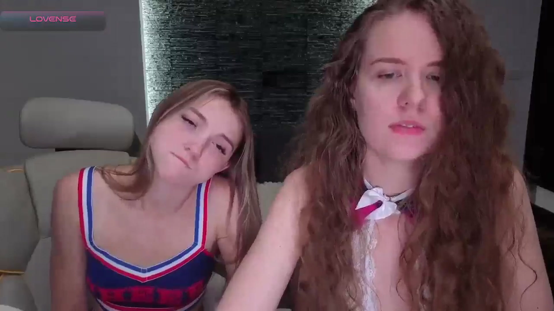 Gallery image thumbnail from BlueFlowerr's myfreecams stream on, 12/15/2025, 24:42 image 3 of 20