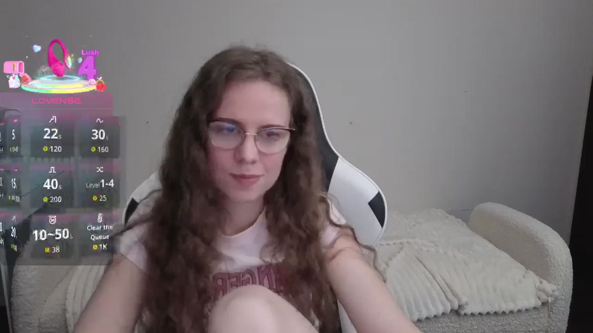 Gallery image thumbnail from BlueFlowerr's myfreecams stream on, 12/15/2025, 20:37 image 16 of 20