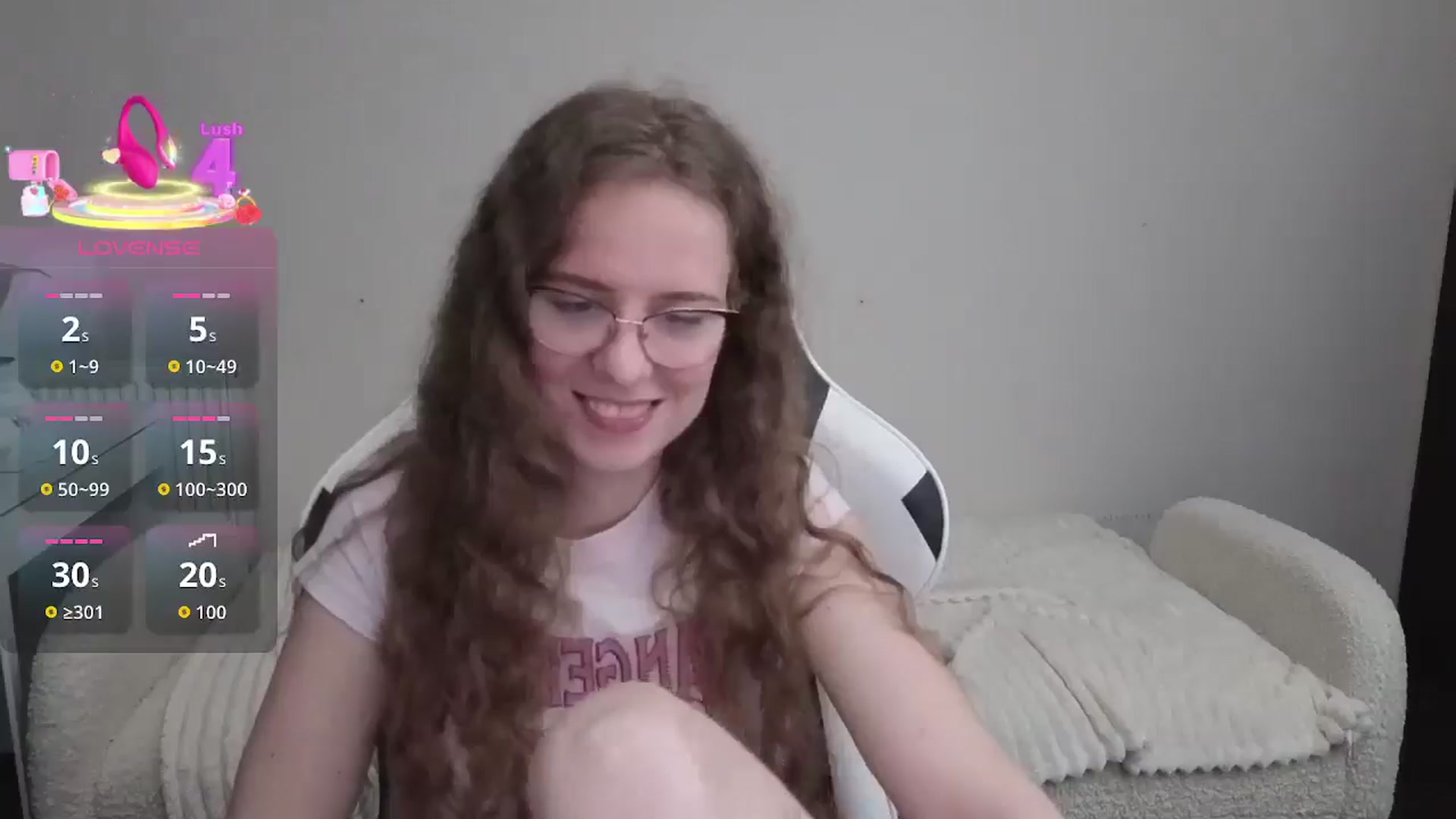 Gallery image thumbnail from BlueFlowerr's myfreecams stream on, 12/15/2025, 20:37 image 13 of 20