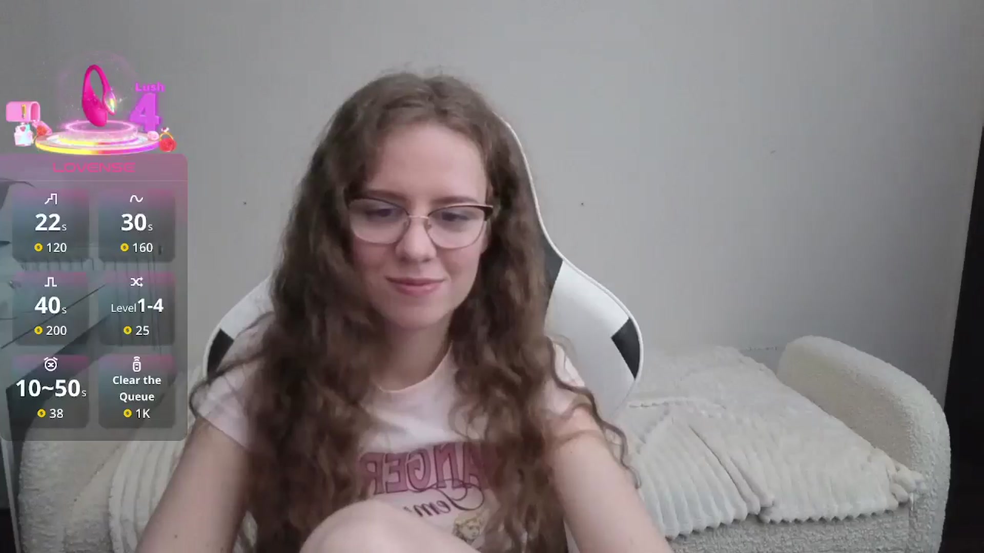 Gallery image thumbnail from BlueFlowerr's myfreecams stream on, 12/15/2025, 20:37 image 15 of 20