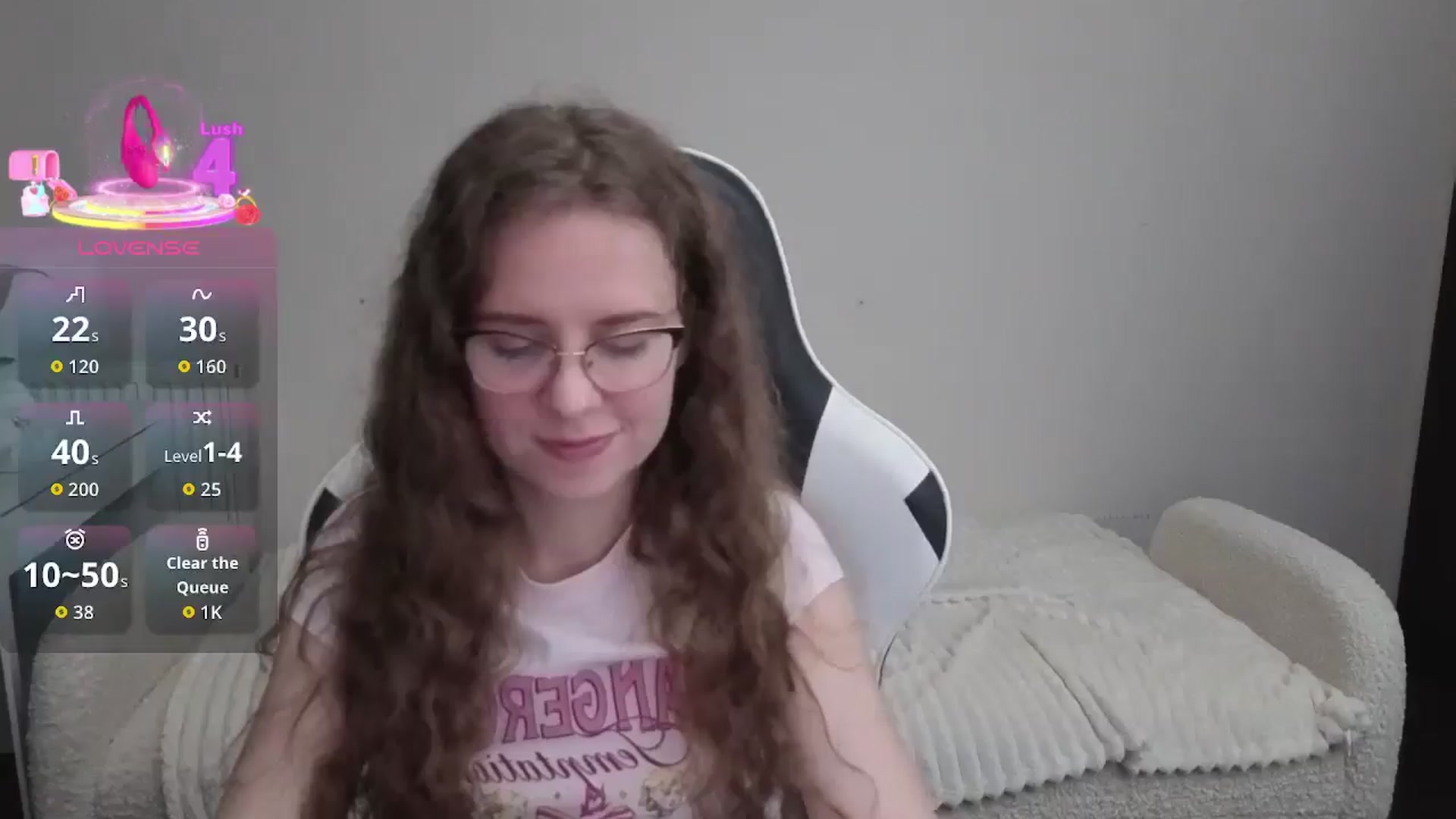Gallery image thumbnail from BlueFlowerr's myfreecams stream on, 12/15/2025, 20:37 image 19 of 20