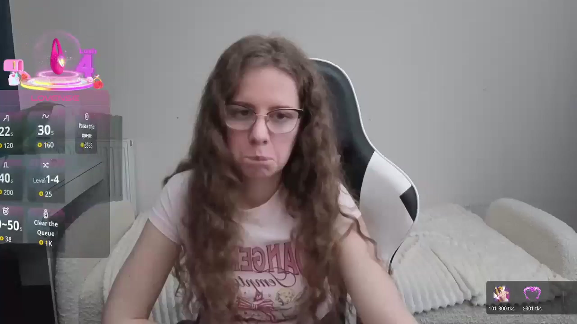 Gallery image thumbnail from BlueFlowerr's myfreecams stream on, 12/15/2025, 20:37 image 3 of 20