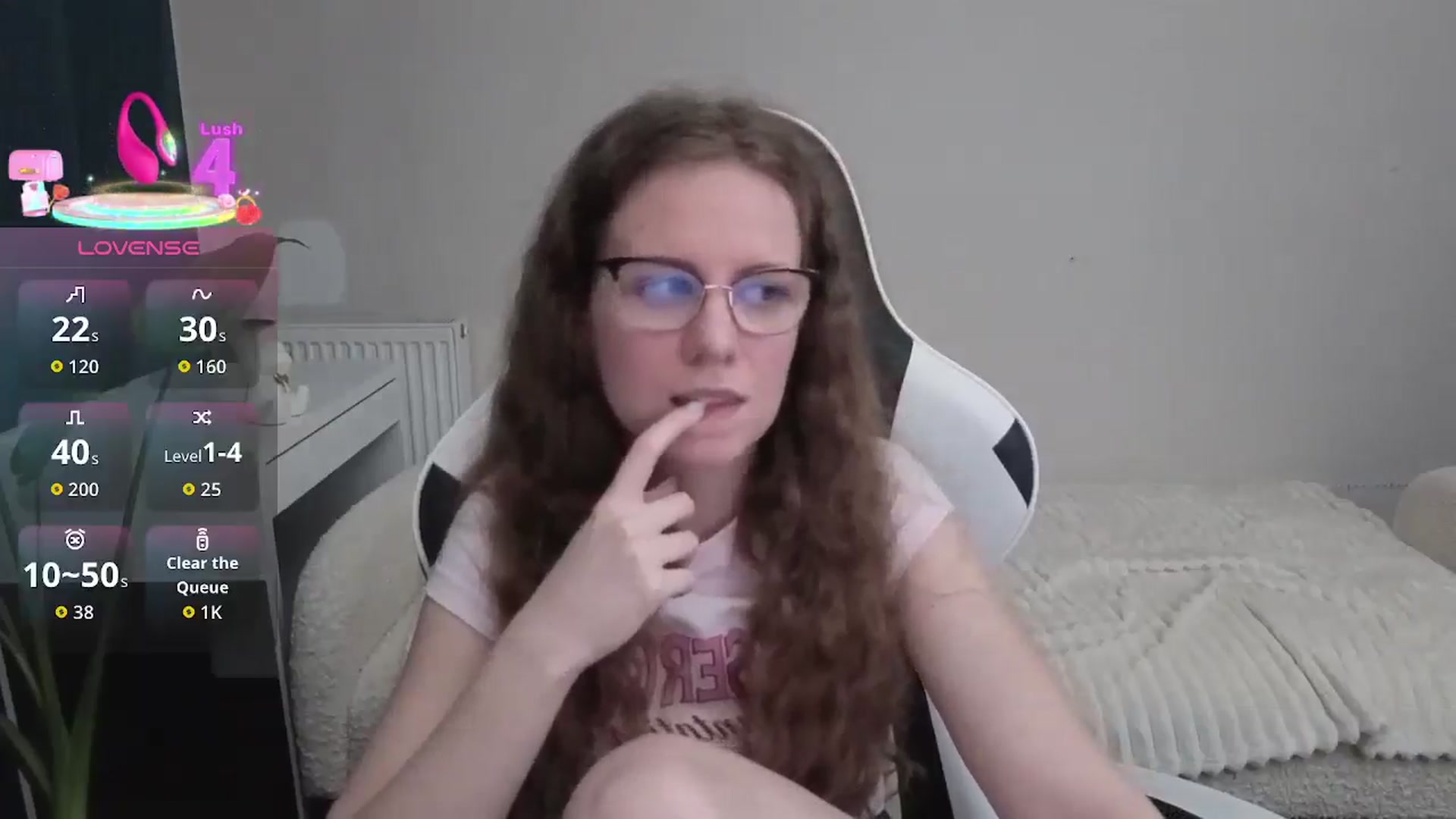 Gallery image thumbnail from BlueFlowerr's myfreecams stream on, 12/15/2025, 22:18 image 8 of 20