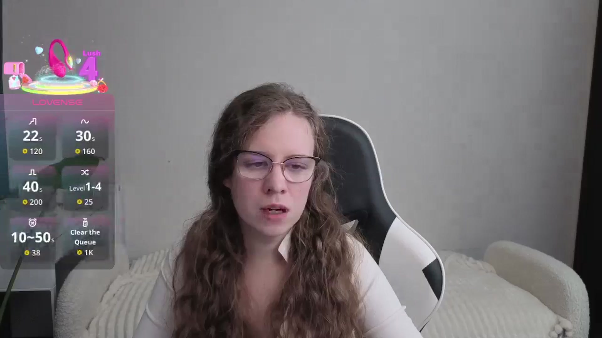 Gallery image thumbnail from BlueFlowerr's myfreecams stream on, 12/18/2025, 19:16 image 17 of 20