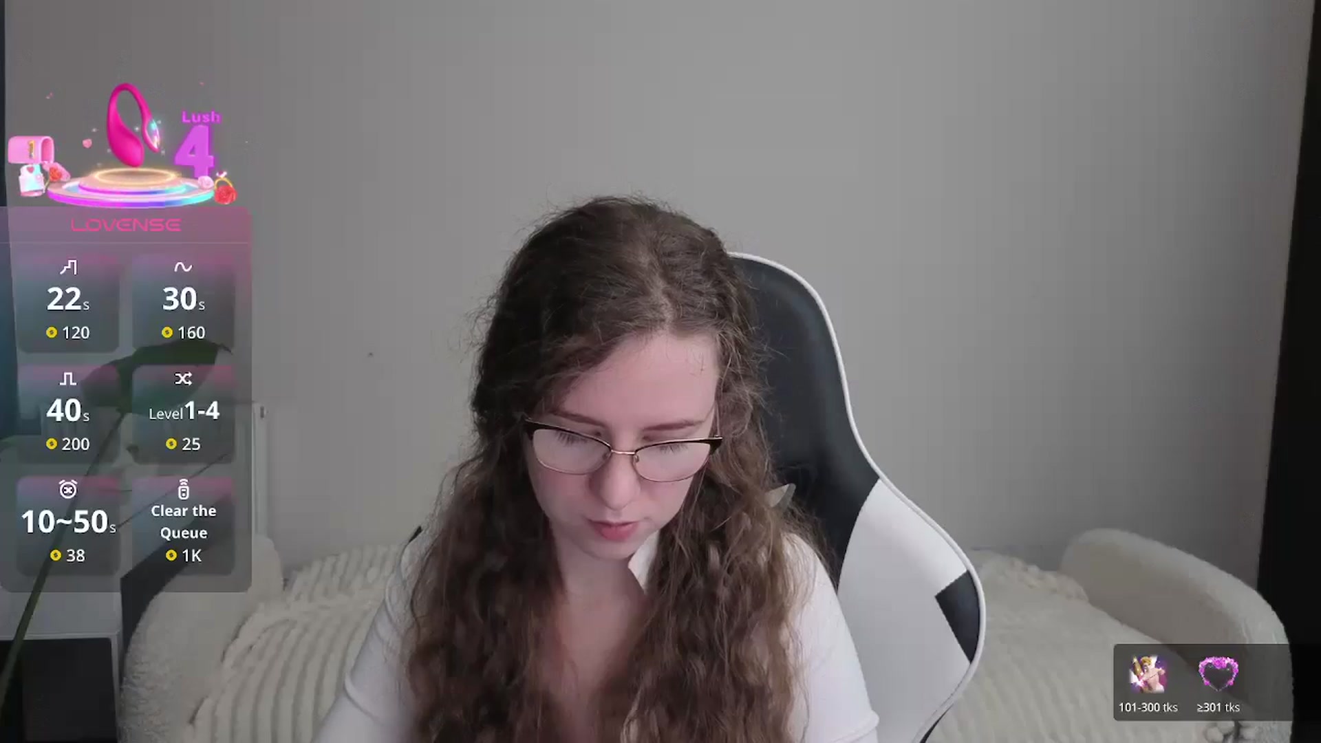 Gallery image thumbnail from BlueFlowerr's myfreecams stream on, 12/18/2025, 19:16 image 16 of 20