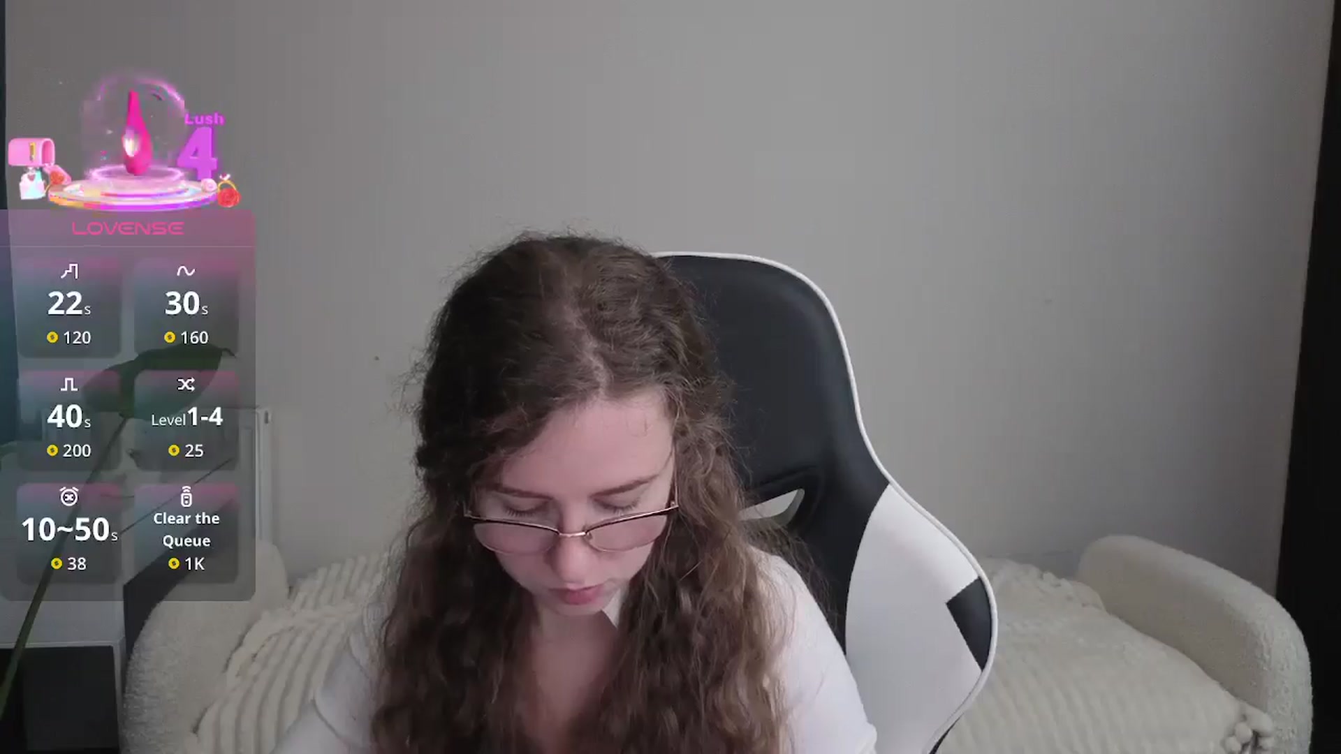Gallery image thumbnail from BlueFlowerr's myfreecams stream on, 12/18/2025, 19:16 image 15 of 20