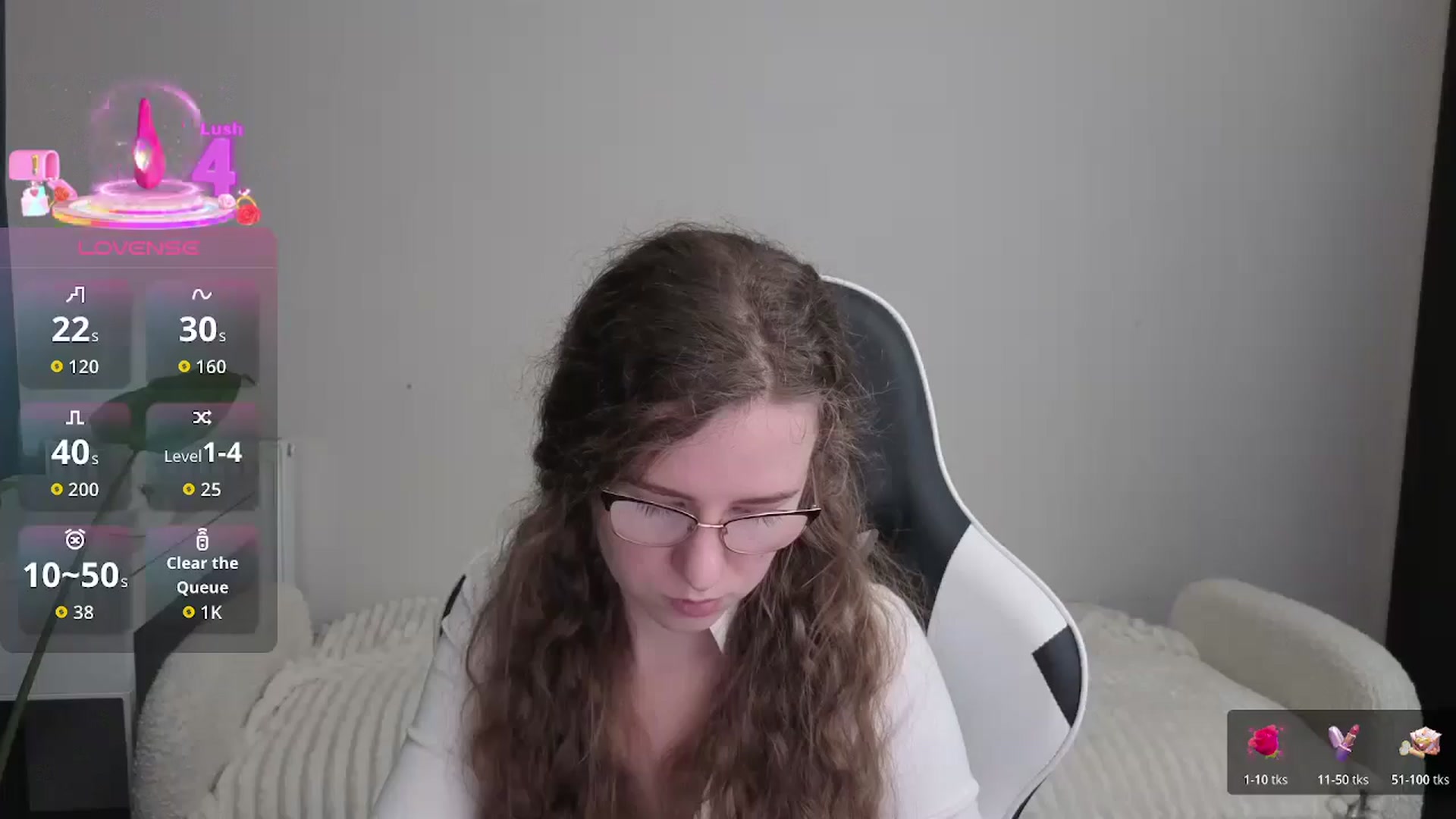 Gallery image thumbnail from BlueFlowerr's myfreecams stream on, 12/18/2025, 19:16 image 9 of 20