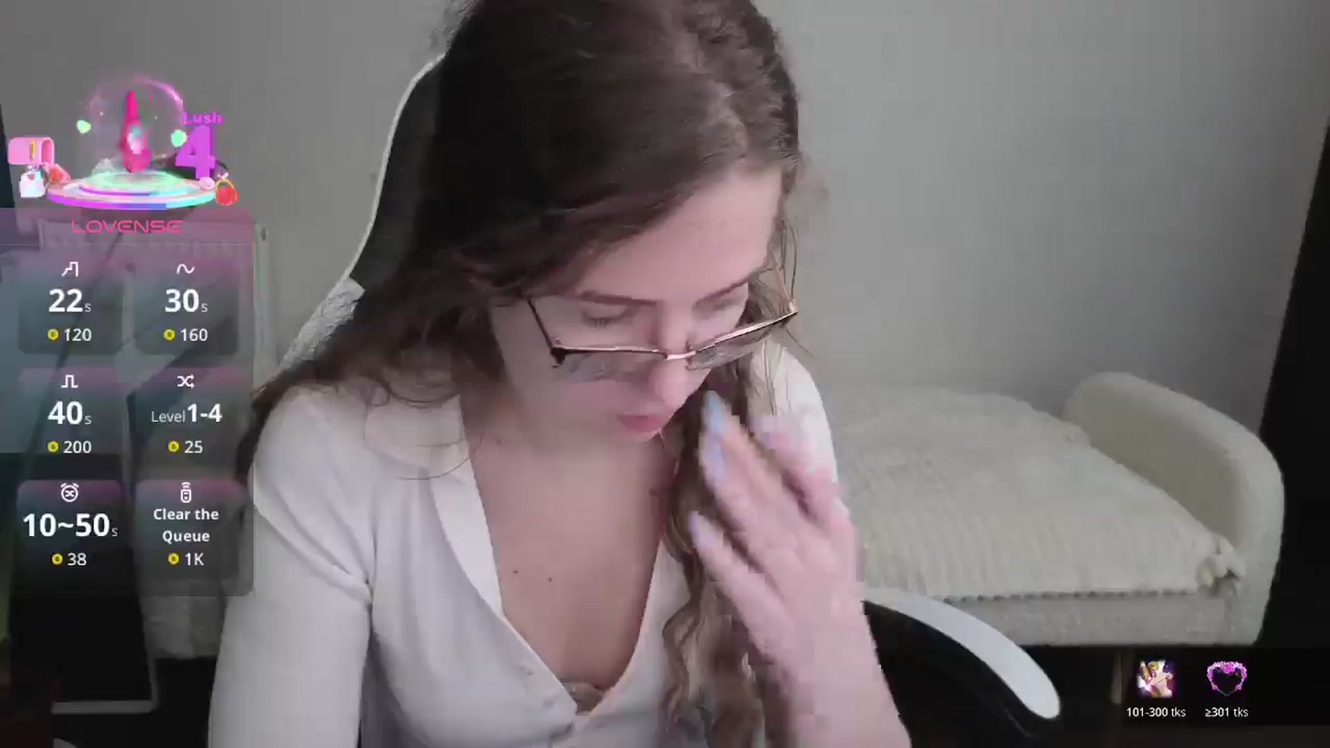 Gallery image thumbnail from BlueFlowerr's myfreecams stream on, 12/18/2025, 21:59 image 2 of 20