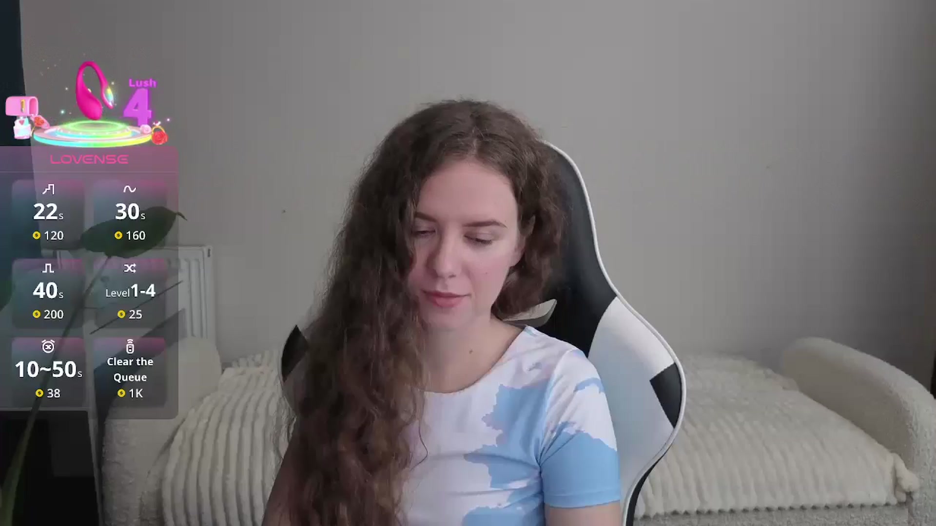 Gallery image thumbnail from BlueFlowerr's myfreecams stream on, 12/19/2025, 20:08 image 17 of 20