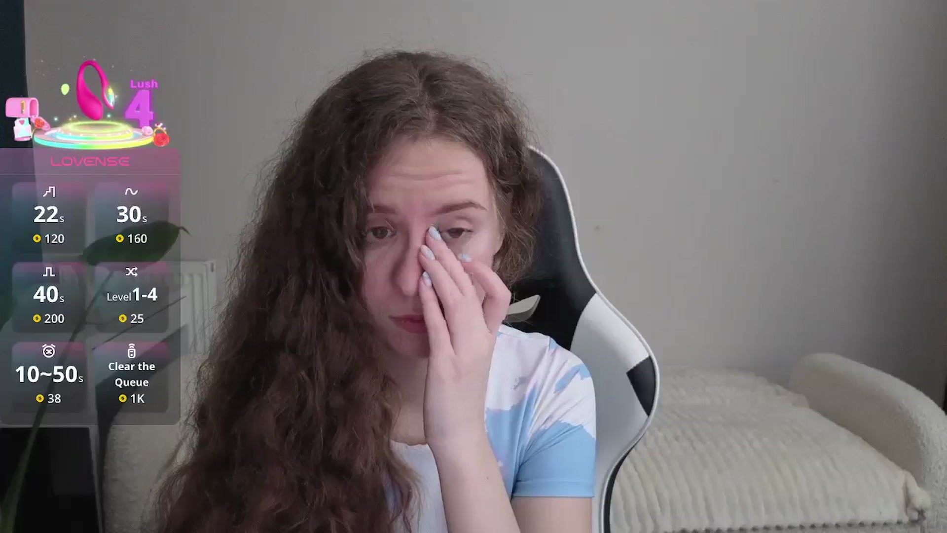 Gallery image thumbnail from BlueFlowerr's myfreecams stream on, 12/19/2025, 20:08 image 7 of 20