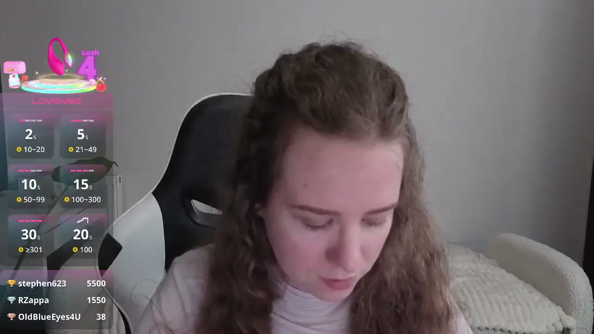 Gallery image thumbnail from BlueFlowerr's myfreecams stream on, 12/20/2025, 20:32 image 19 of 20