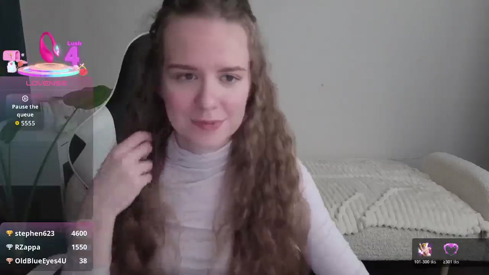 Gallery image thumbnail from BlueFlowerr's myfreecams stream on, 12/20/2025, 20:32 image 6 of 20