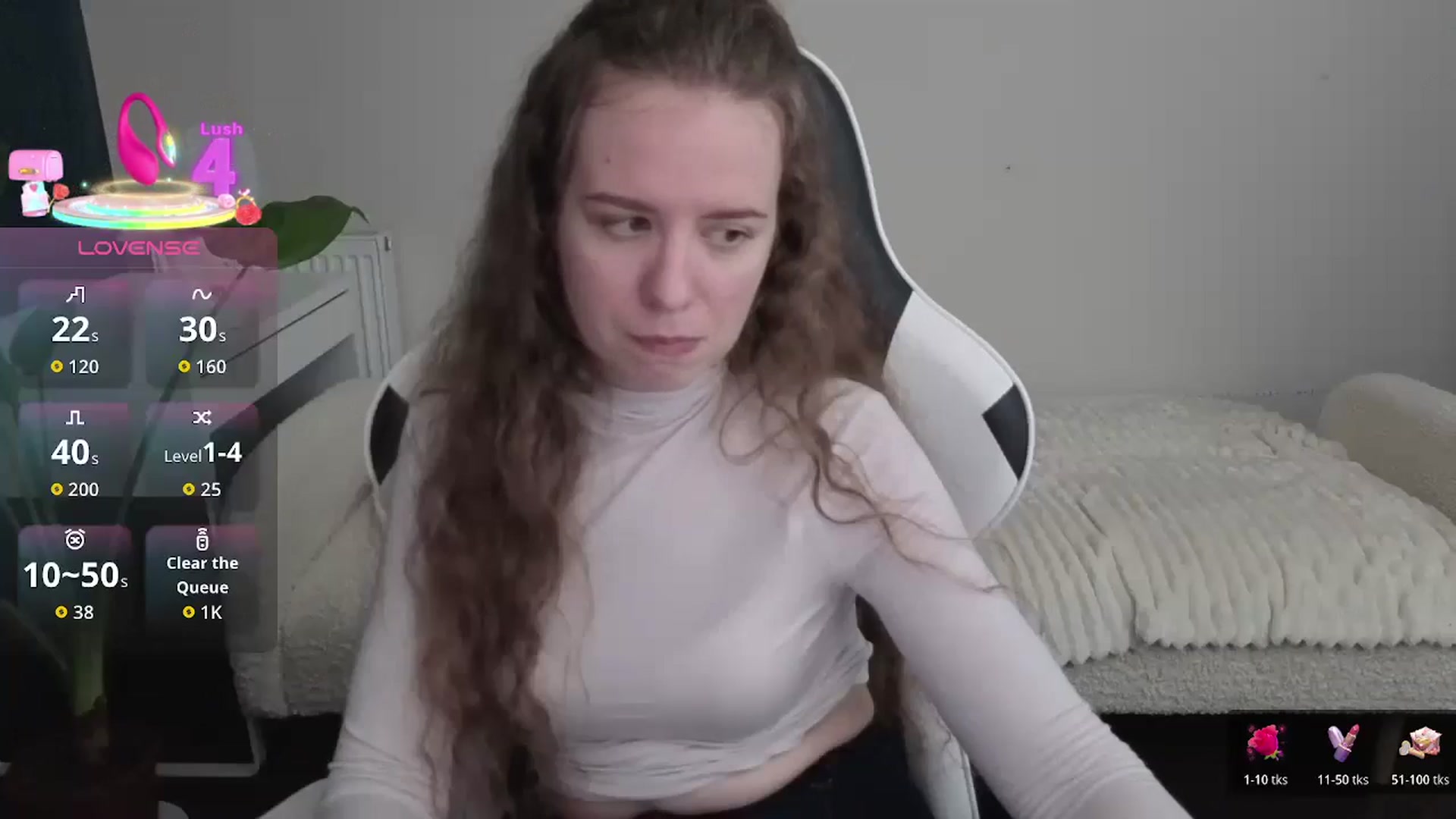 Gallery image thumbnail from BlueFlowerr's myfreecams stream on, 12/21/2025, 24:55 image 17 of 20