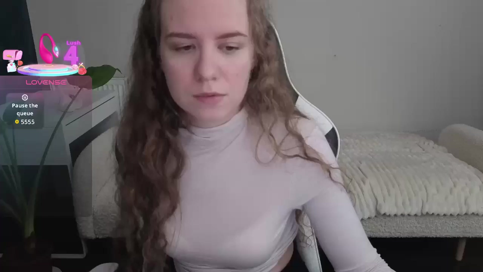 Gallery image thumbnail from BlueFlowerr's myfreecams stream on, 12/21/2025, 24:55 image 13 of 20