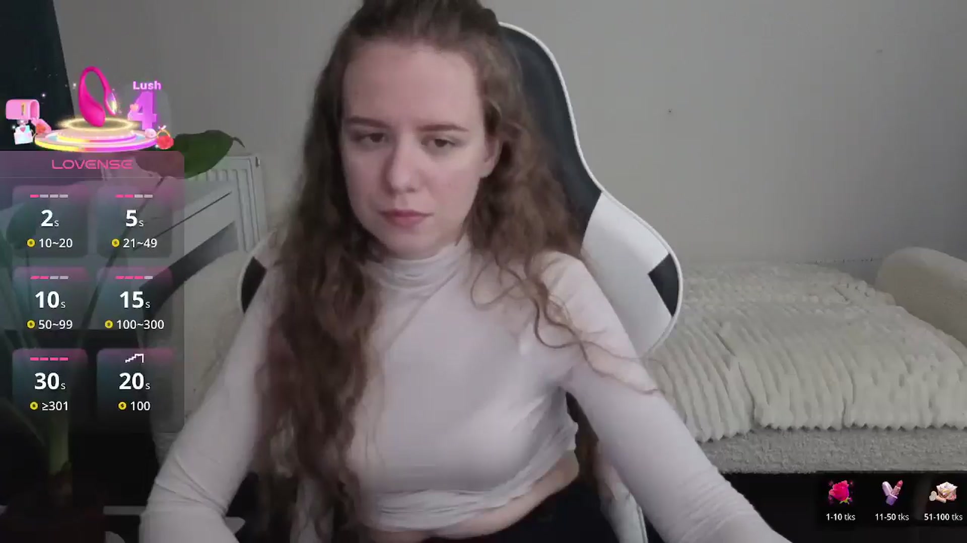 Gallery image thumbnail from BlueFlowerr's myfreecams stream on, 12/21/2025, 24:55 image 18 of 20