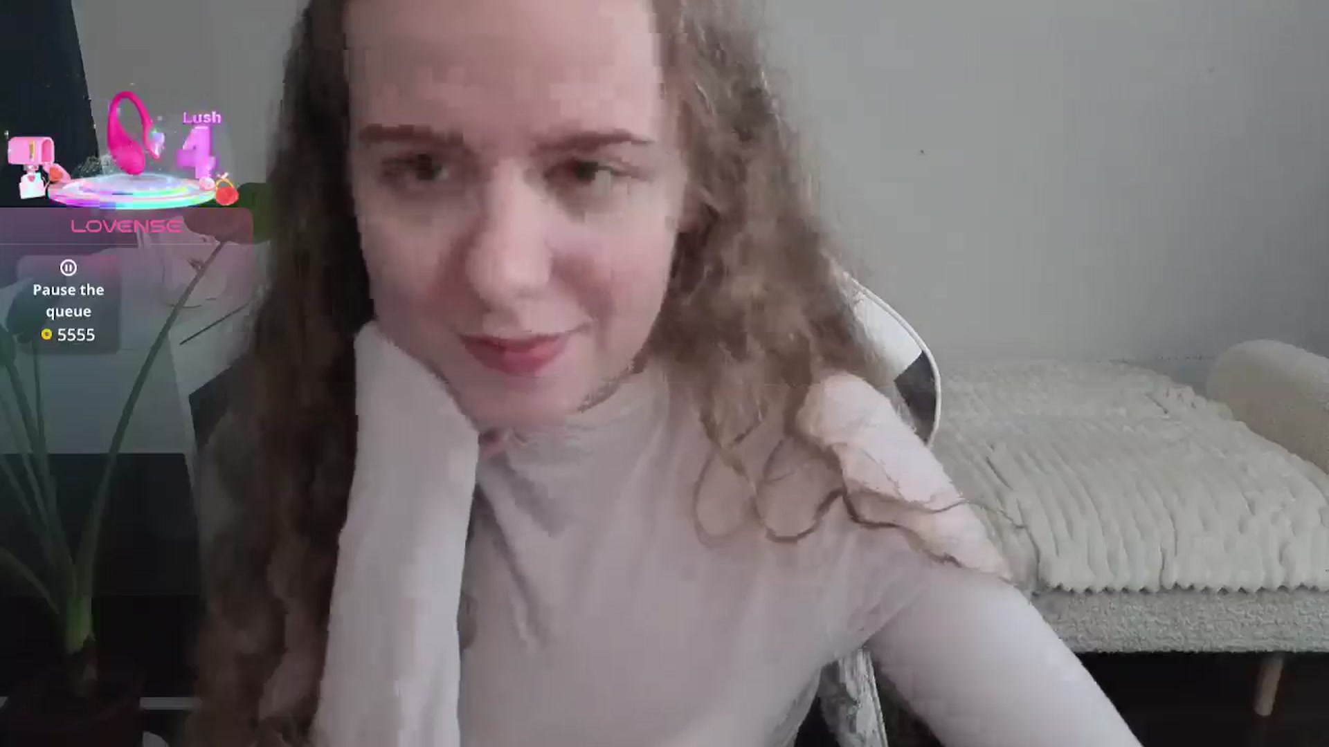 Gallery image thumbnail from BlueFlowerr's myfreecams stream on, 12/21/2025, 24:55 image 11 of 20