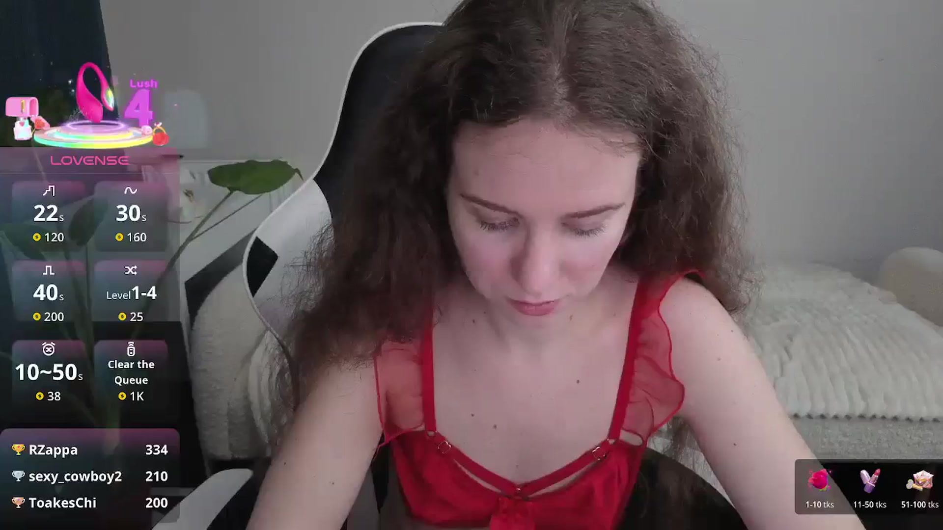 Gallery image thumbnail from BlueFlowerr's myfreecams stream on, 12/21/2025, 19:03 image 13 of 20