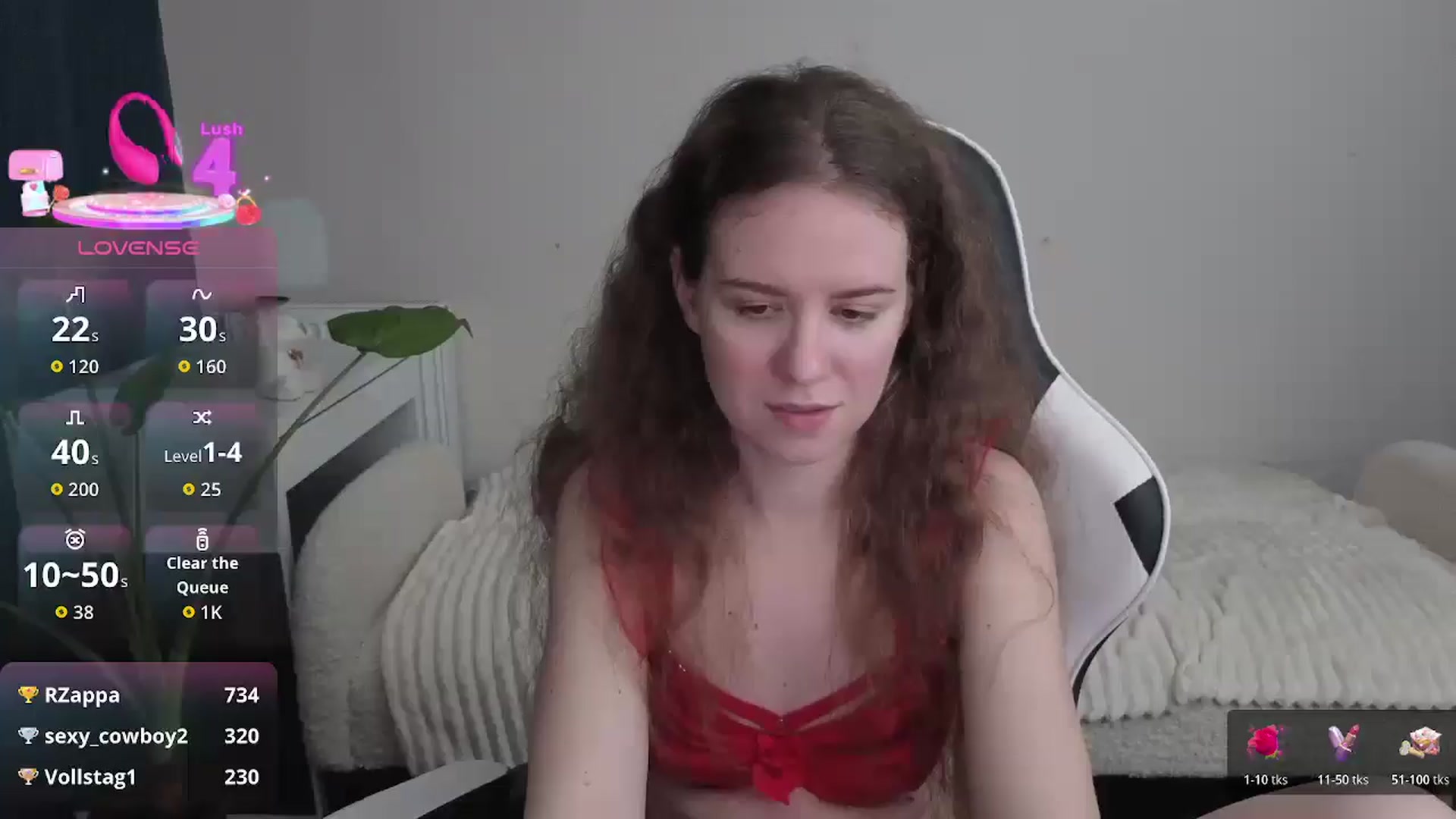 Gallery image thumbnail from BlueFlowerr's myfreecams stream on, 12/21/2025, 19:28 image 8 of 20