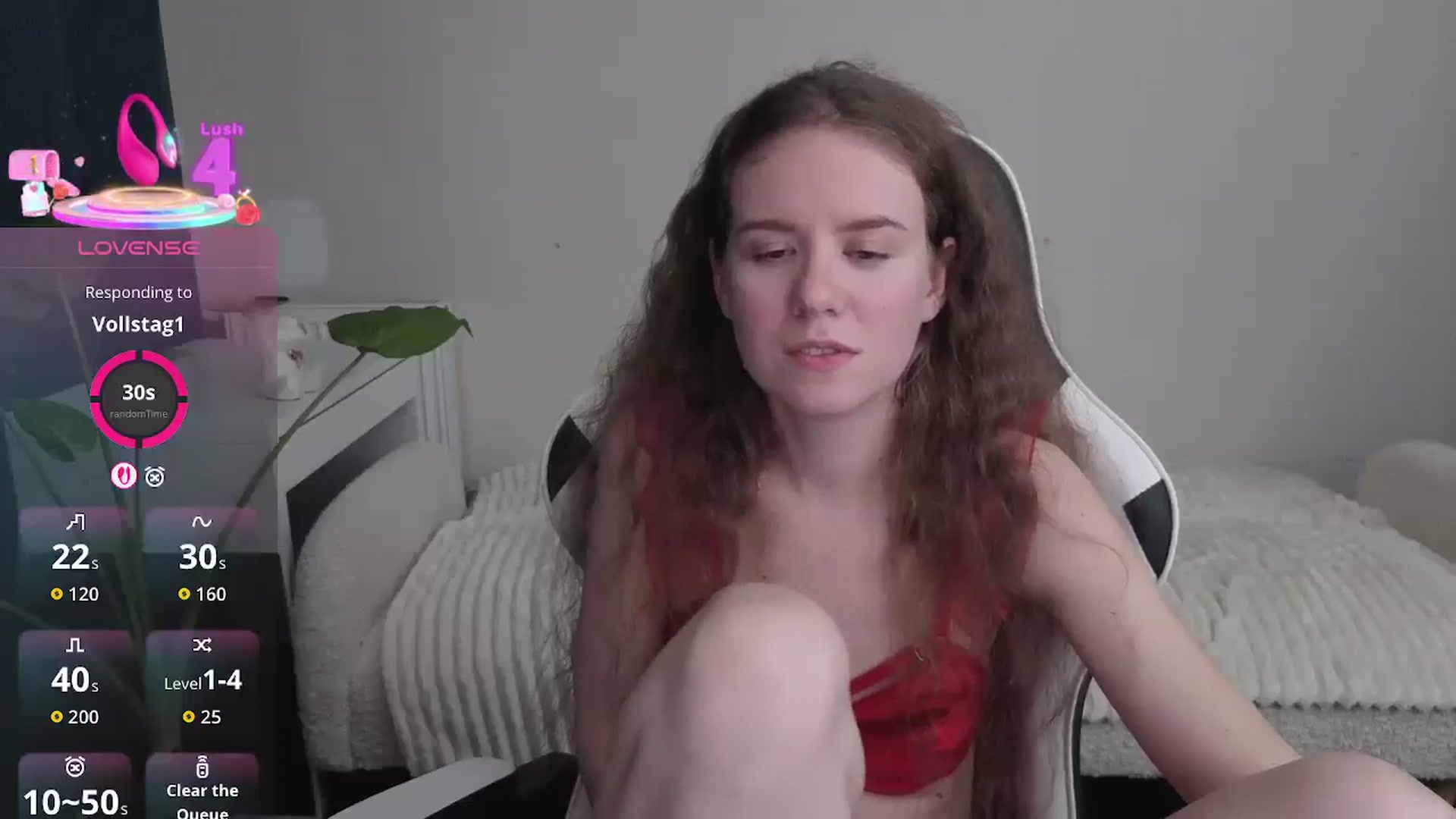 Gallery image thumbnail from BlueFlowerr's myfreecams stream on, 12/21/2025, 19:28 image 13 of 20