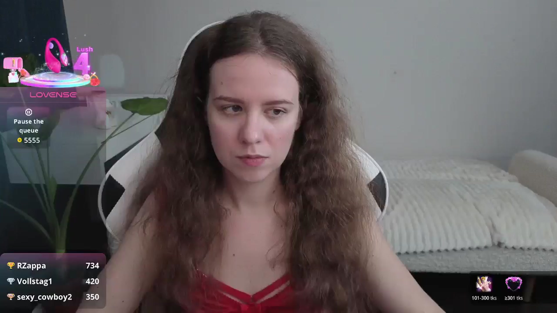 Gallery image thumbnail from BlueFlowerr's myfreecams stream on, 12/21/2025, 21:20 image 5 of 20