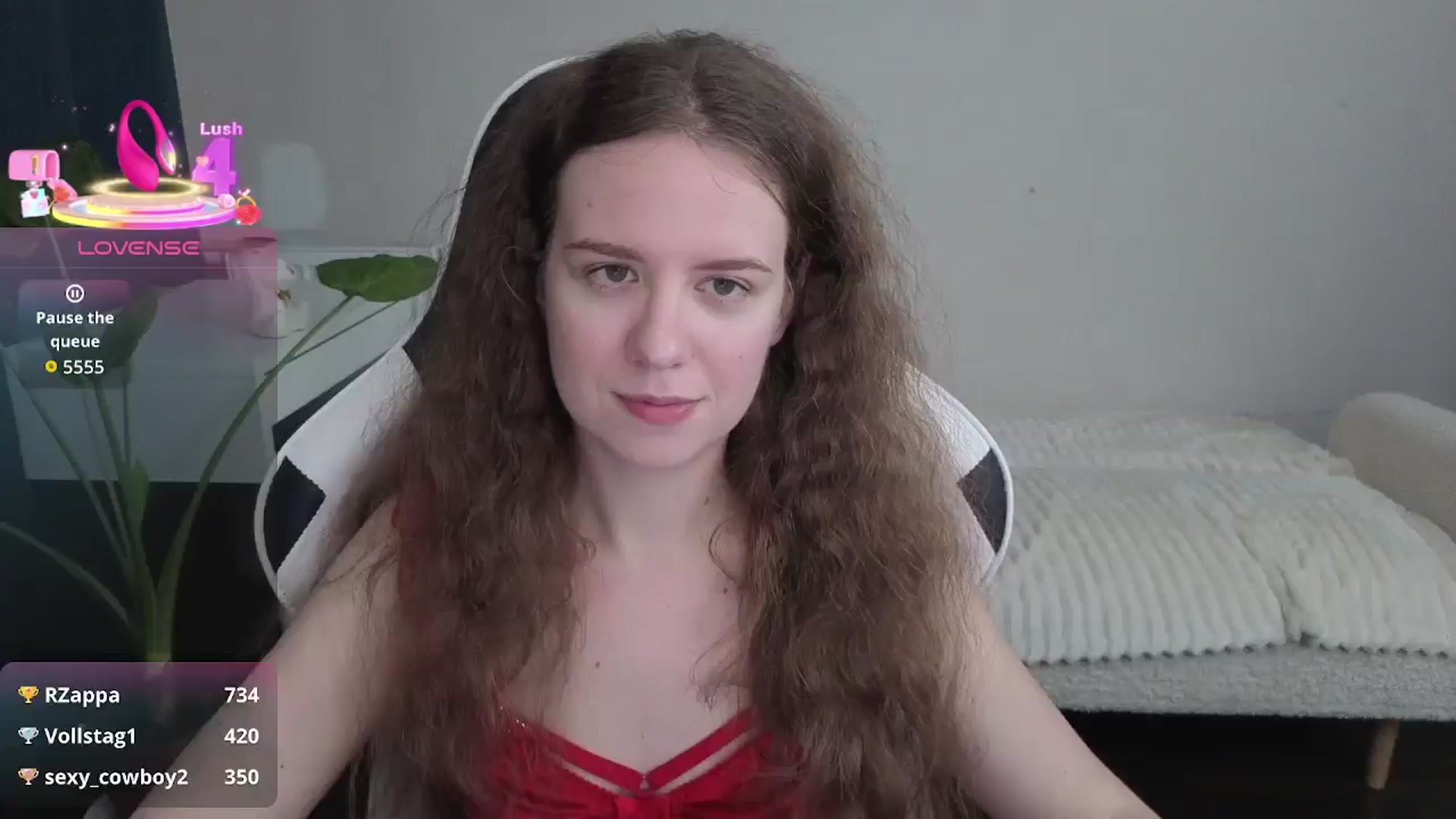 Gallery image thumbnail from BlueFlowerr's myfreecams stream on, 12/21/2025, 21:20 image 6 of 20