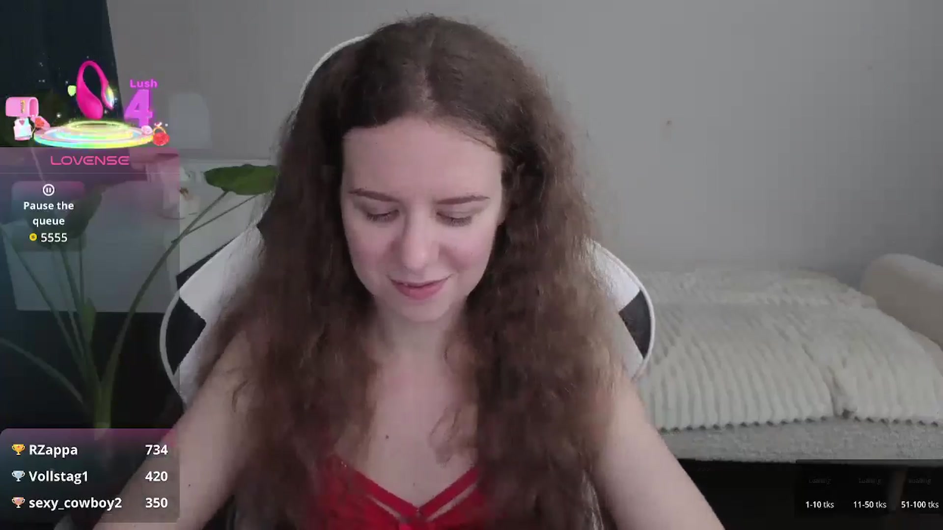 Gallery image thumbnail from BlueFlowerr's myfreecams stream on, 12/21/2025, 21:20 image 3 of 20
