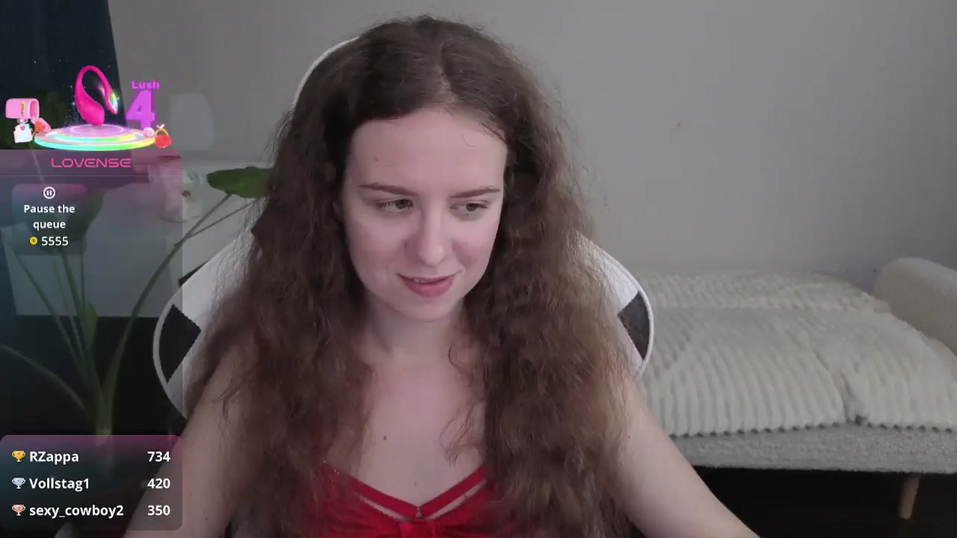 Gallery image thumbnail from BlueFlowerr's myfreecams stream on, 12/21/2025, 21:20 image 2 of 20