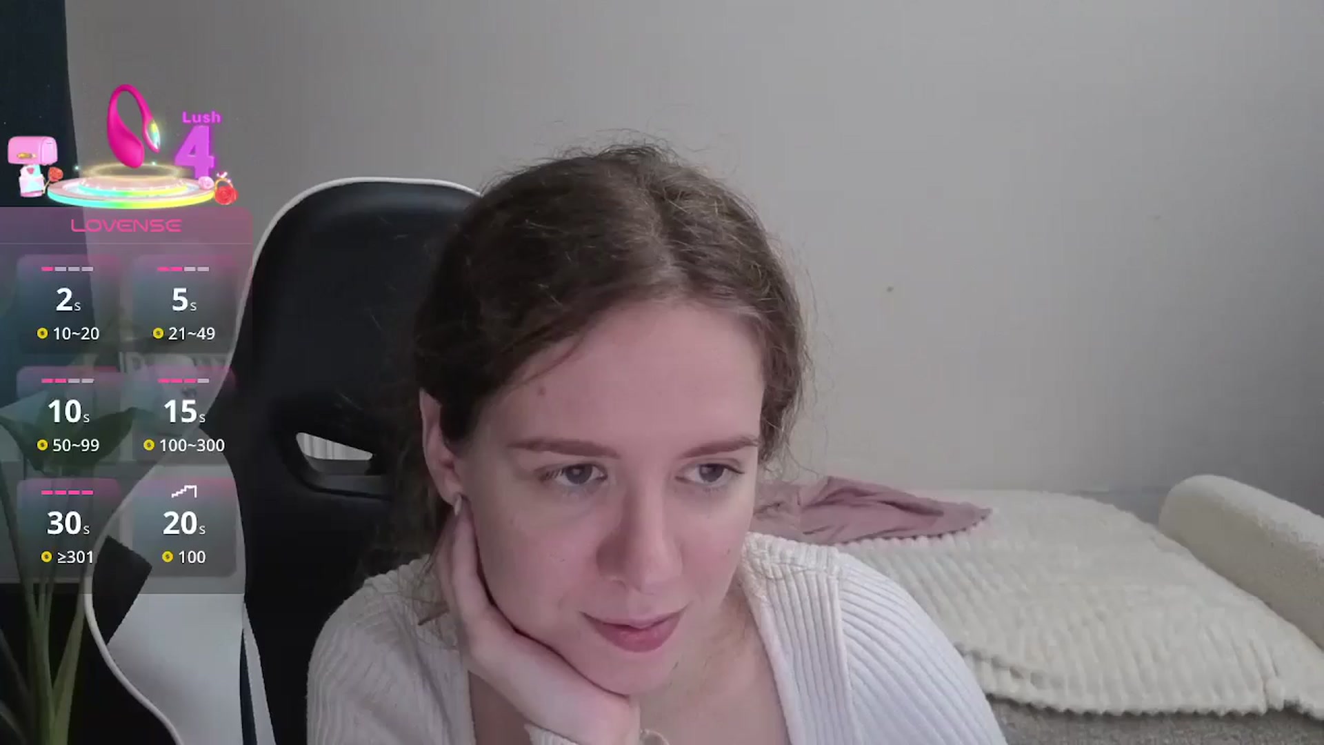 Gallery image thumbnail from BlueFlowerr's myfreecams stream on, 12/28/2025, 21:44 image 8 of 20