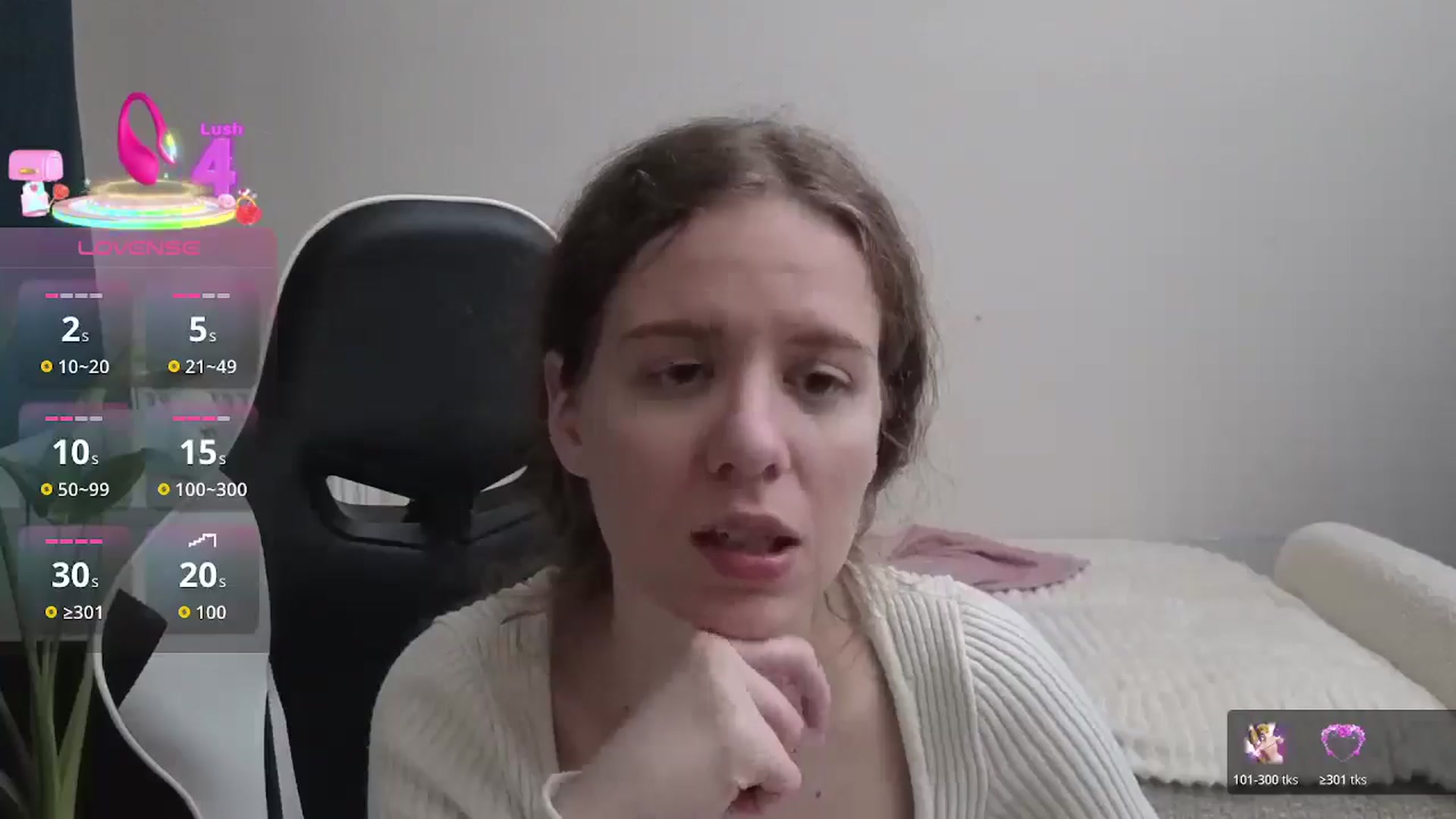 Gallery image thumbnail from BlueFlowerr's myfreecams stream on, 12/28/2025, 21:44 image 7 of 20