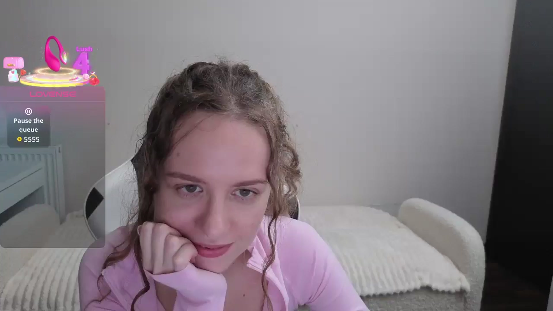 Gallery image thumbnail from BlueFlowerr's myfreecams stream on, 12/29/2025, 23:42 image 15 of 20