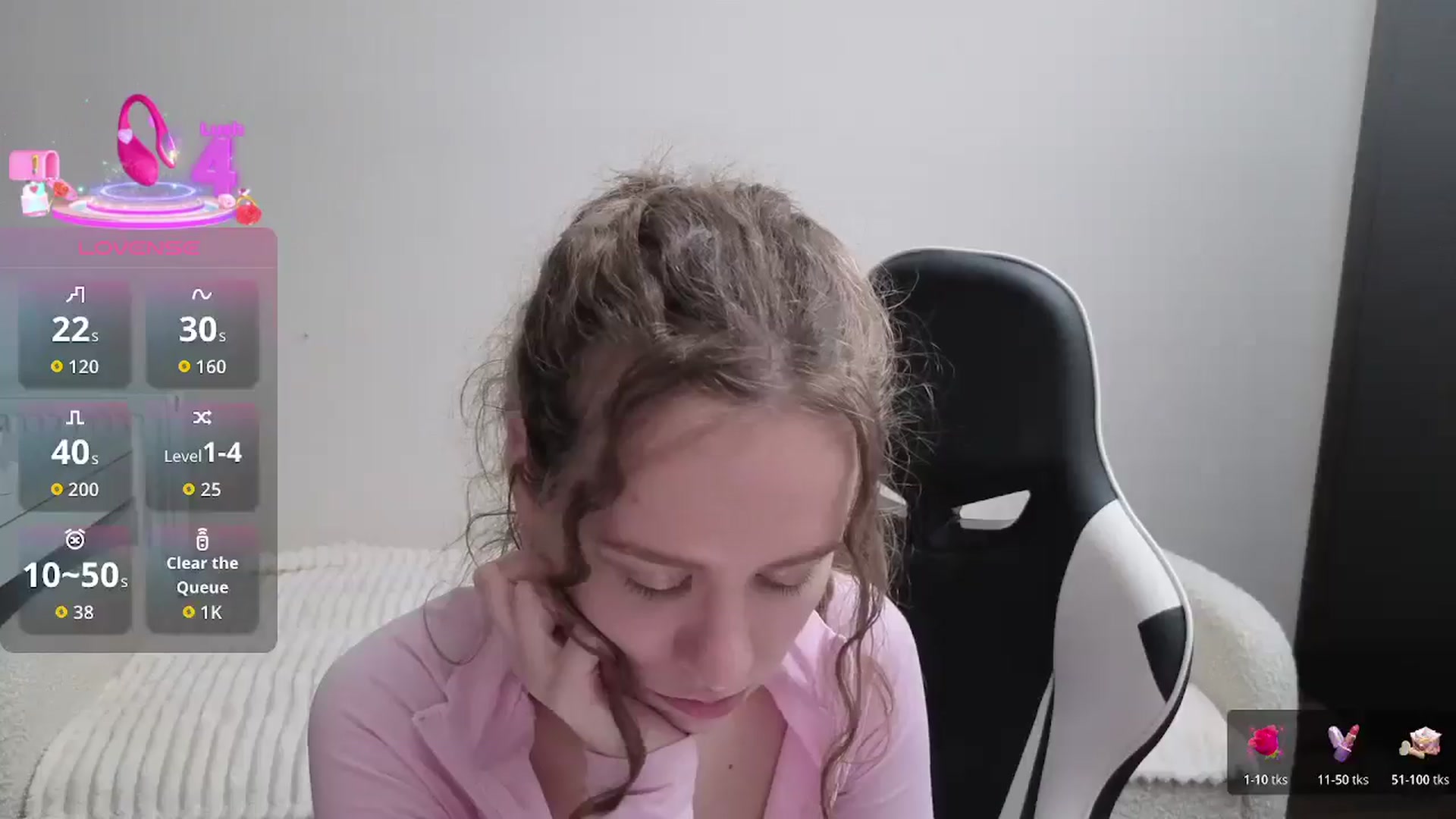 Gallery image thumbnail from BlueFlowerr's myfreecams stream on, 12/30/2025, 01:11 image 6 of 20