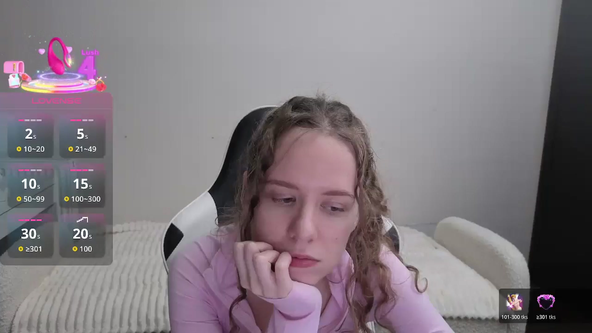 Gallery image thumbnail from BlueFlowerr's myfreecams stream on, 12/30/2025, 01:11 image 10 of 20