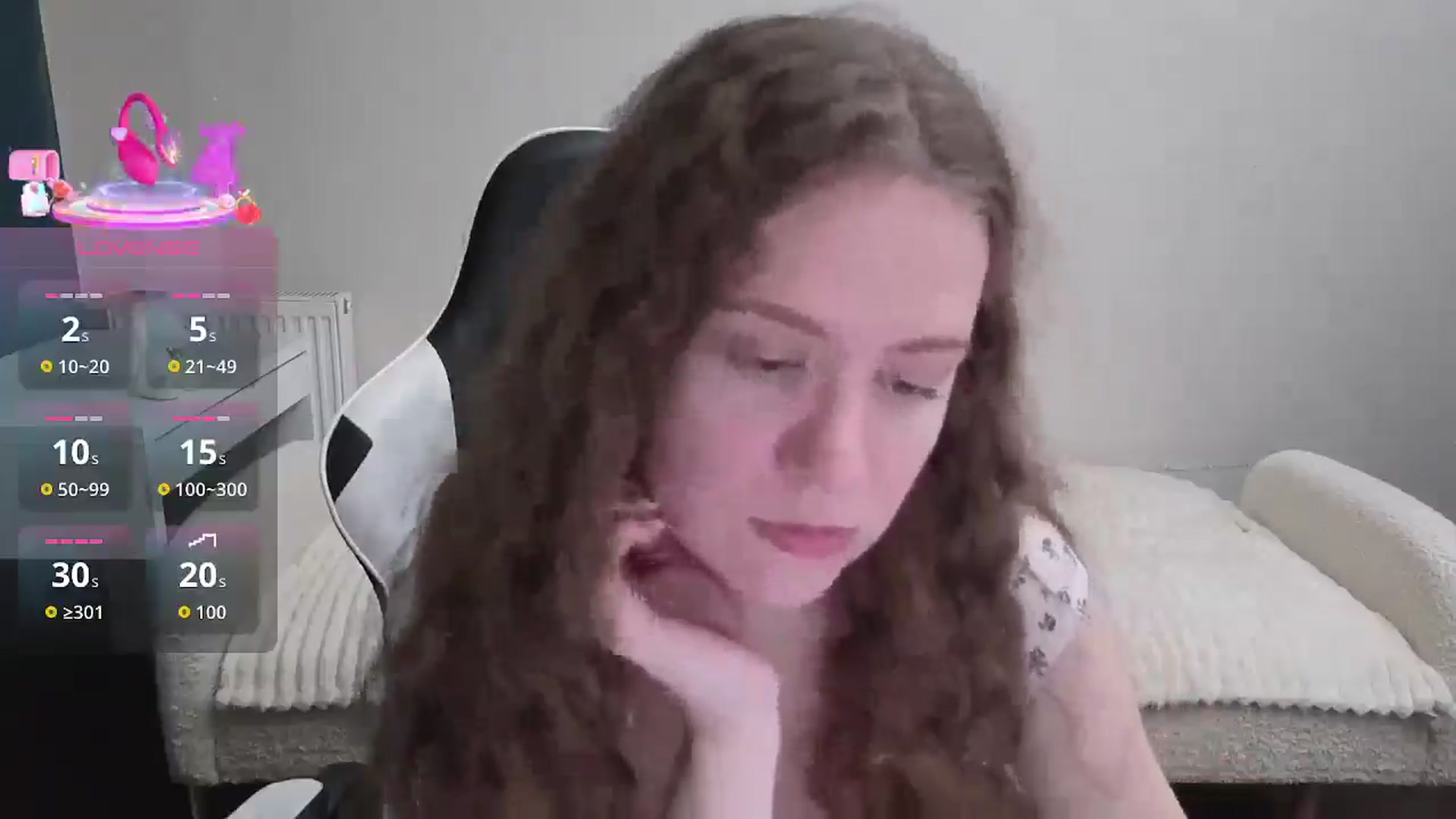 Gallery image thumbnail from BlueFlowerr's myfreecams stream on, 12/30/2025, 21:59 image 19 of 20