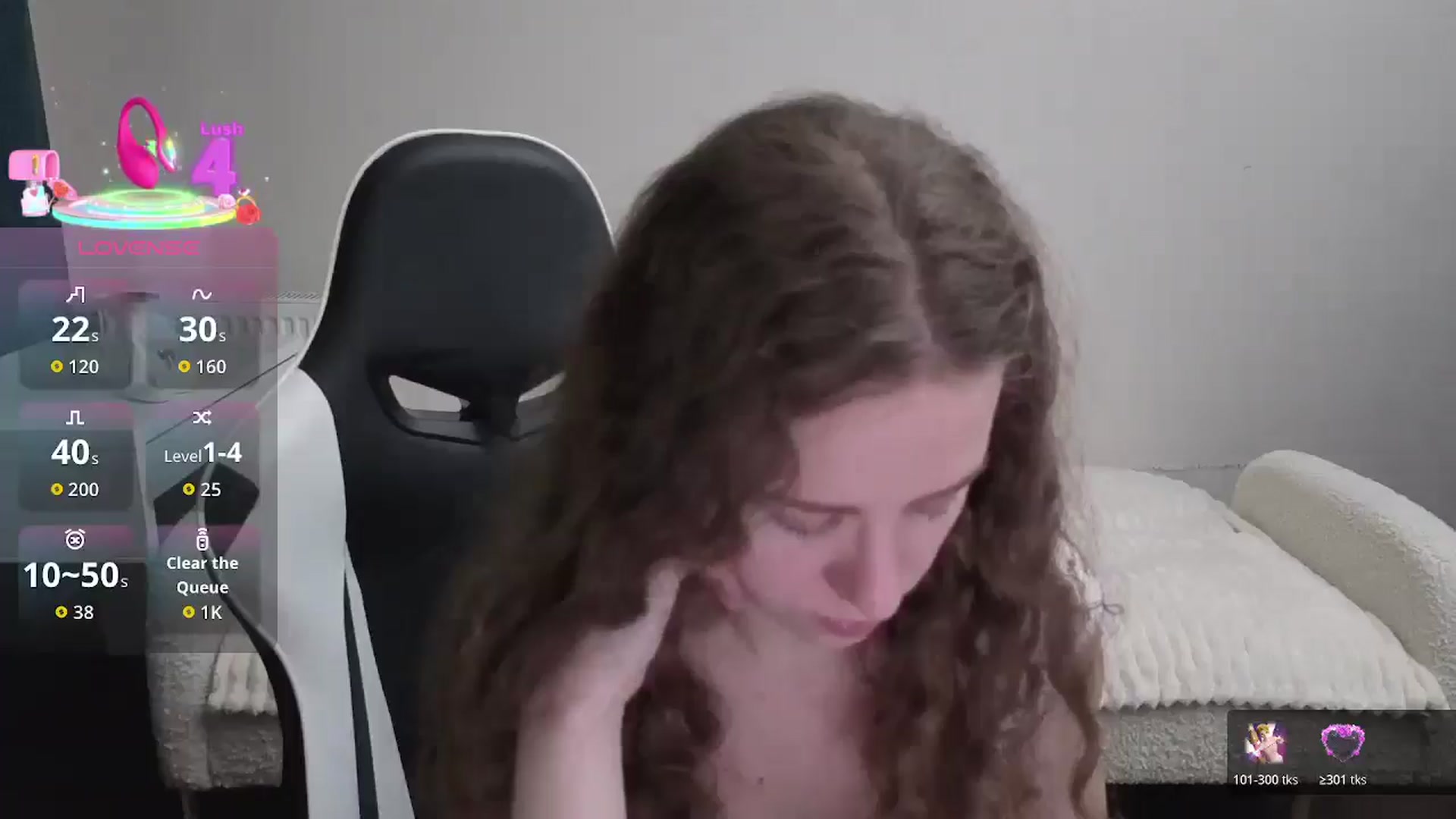 Gallery image thumbnail from BlueFlowerr's myfreecams stream on, 12/30/2025, 21:59 image 14 of 20