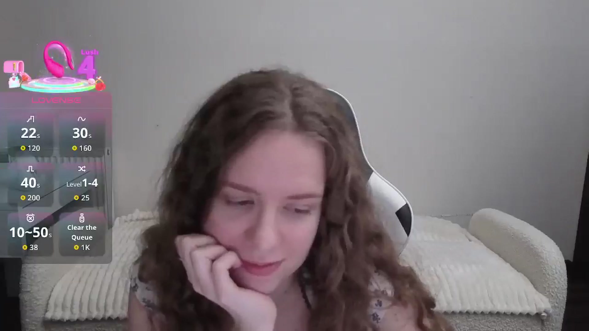 Gallery image thumbnail from BlueFlowerr's myfreecams stream on, 12/30/2025, 23:59 image 6 of 20