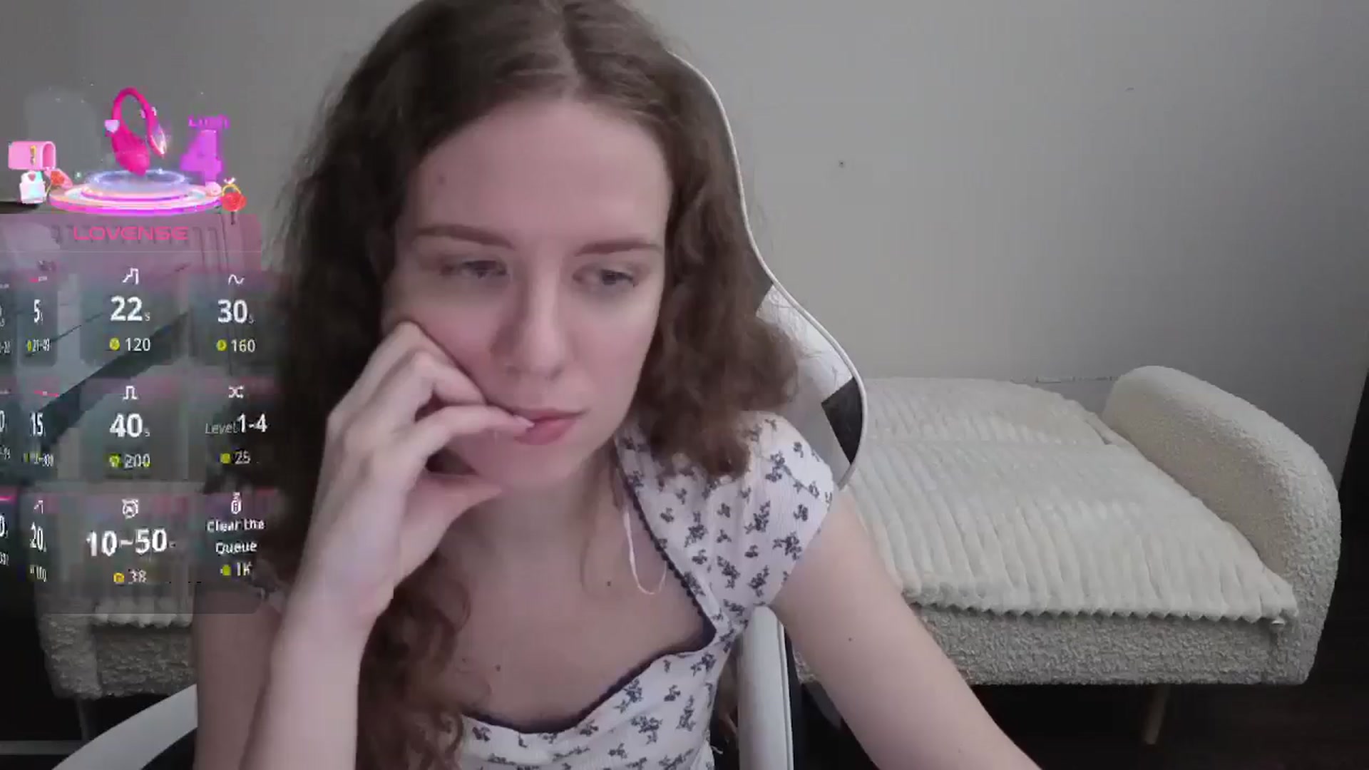Gallery image thumbnail from BlueFlowerr's myfreecams stream on, 12/31/2025, 01:04 image 16 of 20