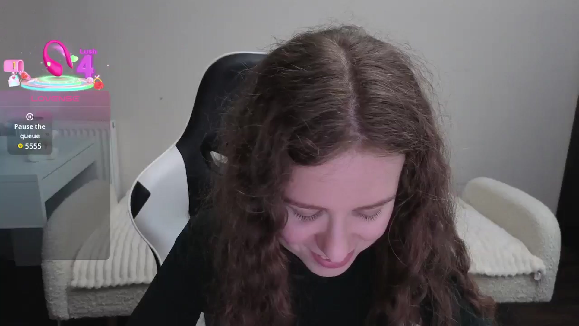 Gallery image thumbnail from BlueFlowerr's myfreecams stream on, 01/03/2026, 22:40 image 14 of 20